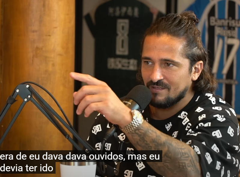 qMWcK, 洛国富说, 了一个数